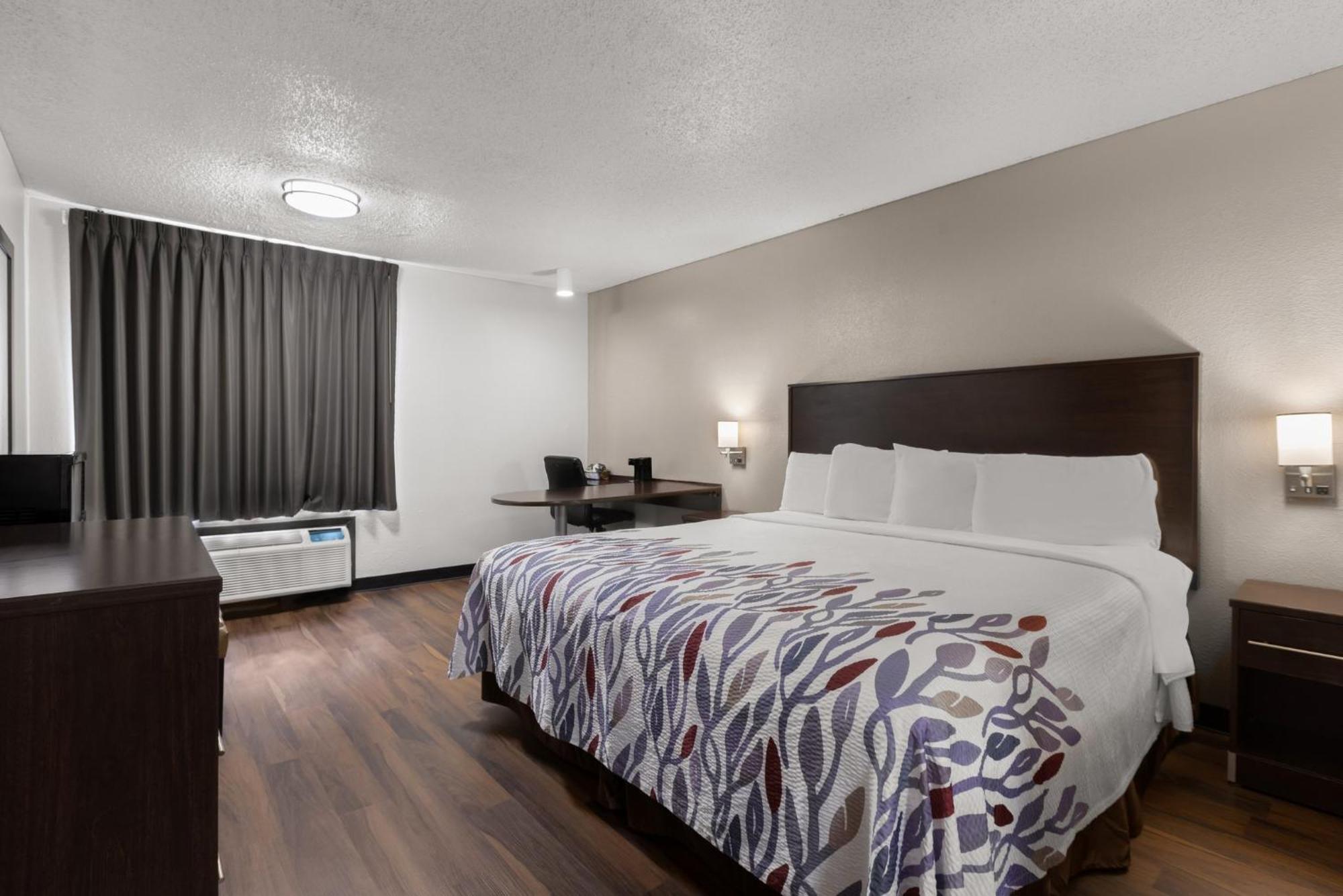 Red Roof Inn & Suites Savannah Airport Pooler Eksteriør billede