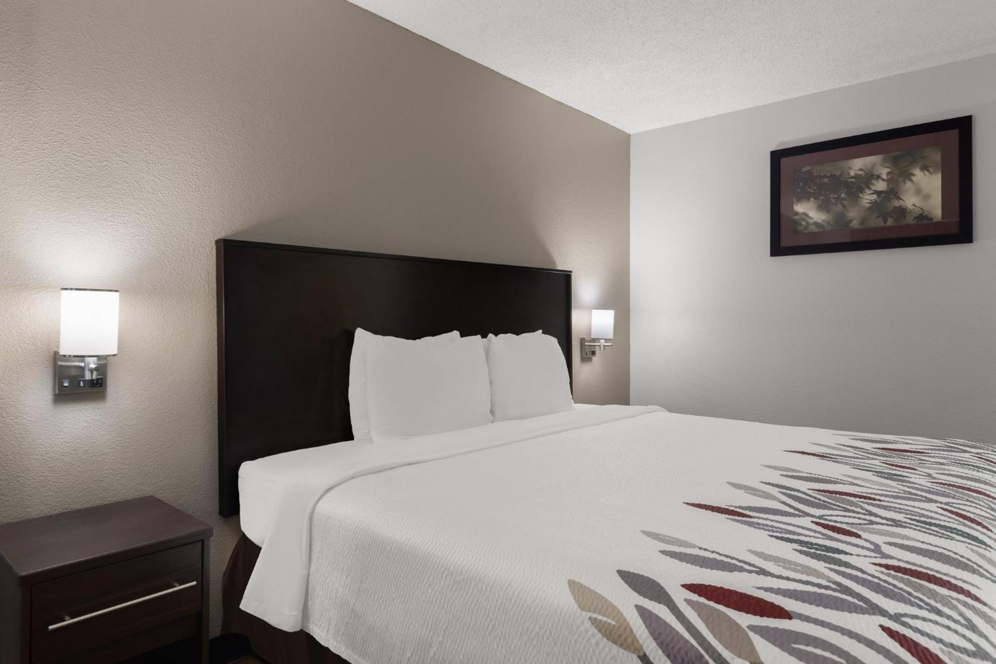 Red Roof Inn & Suites Savannah Airport Pooler Eksteriør billede