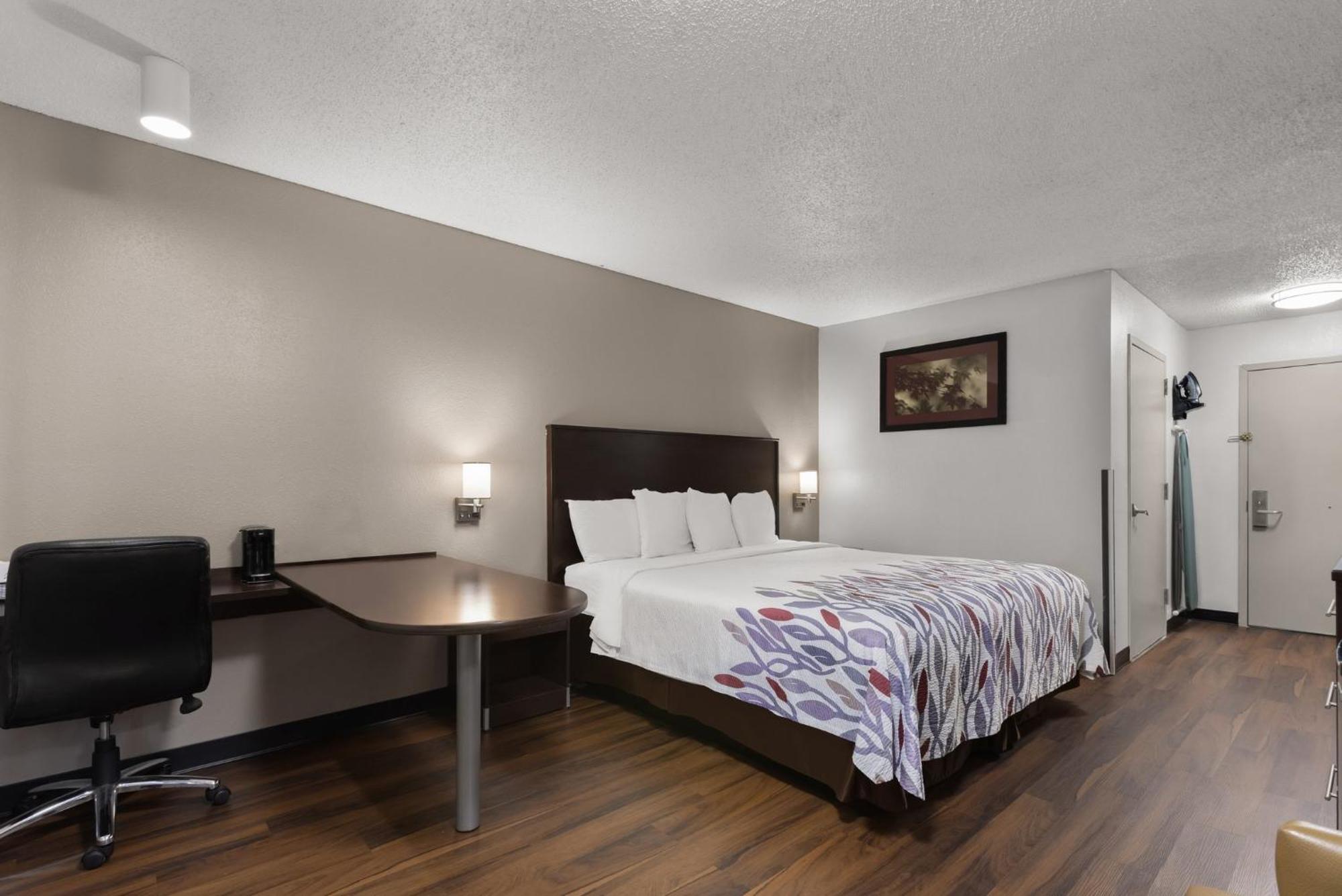 Red Roof Inn & Suites Savannah Airport Pooler Eksteriør billede