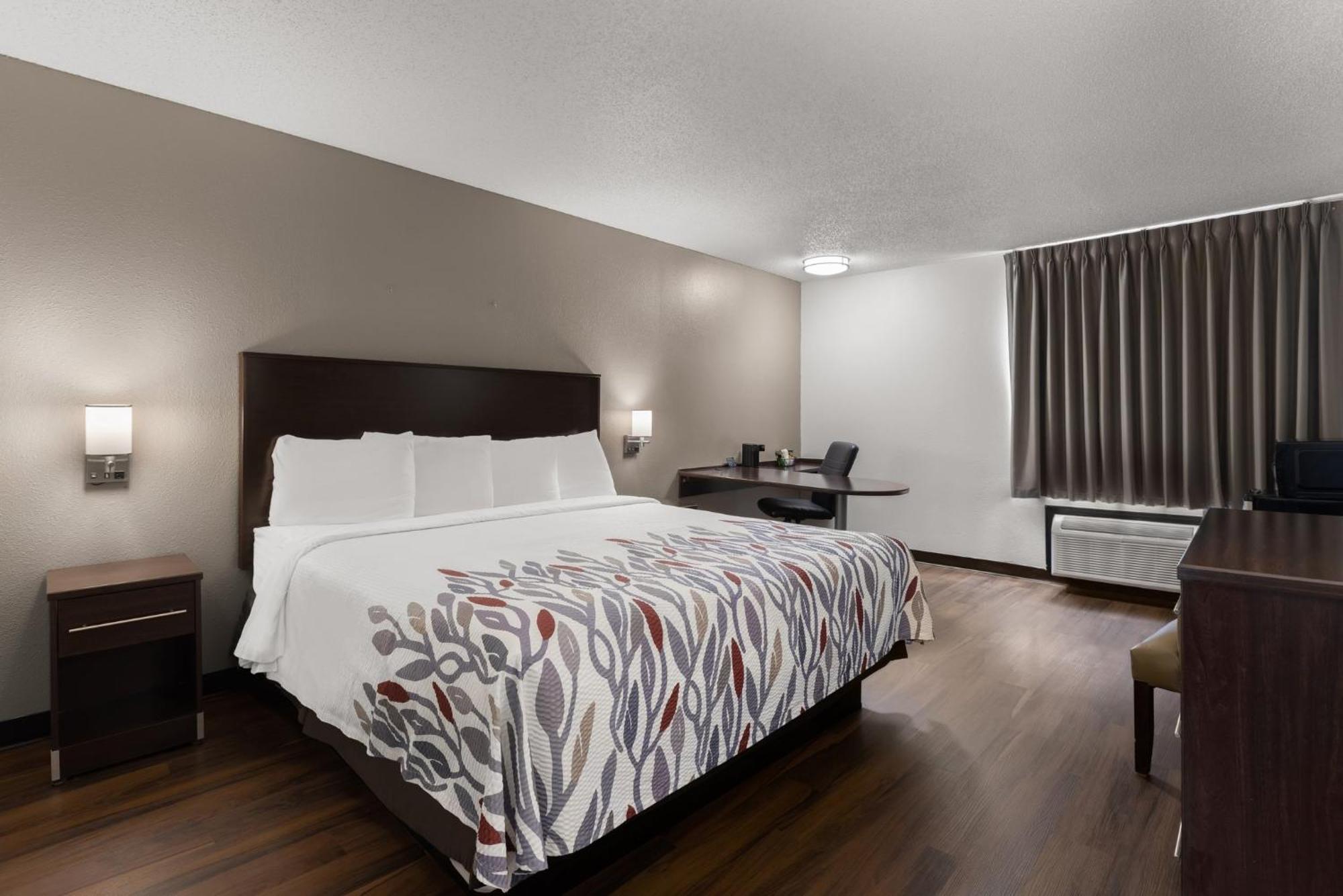 Red Roof Inn & Suites Savannah Airport Pooler Eksteriør billede