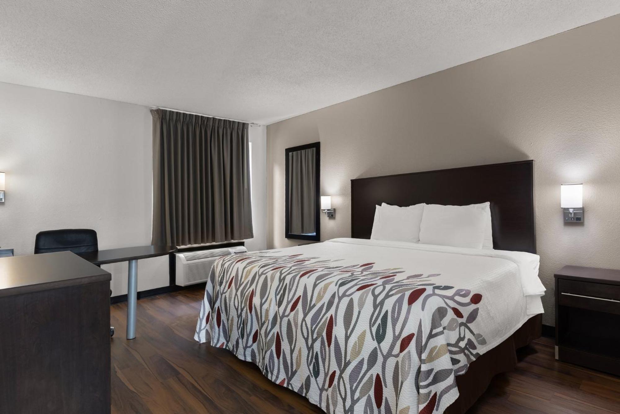 Red Roof Inn & Suites Savannah Airport Pooler Eksteriør billede