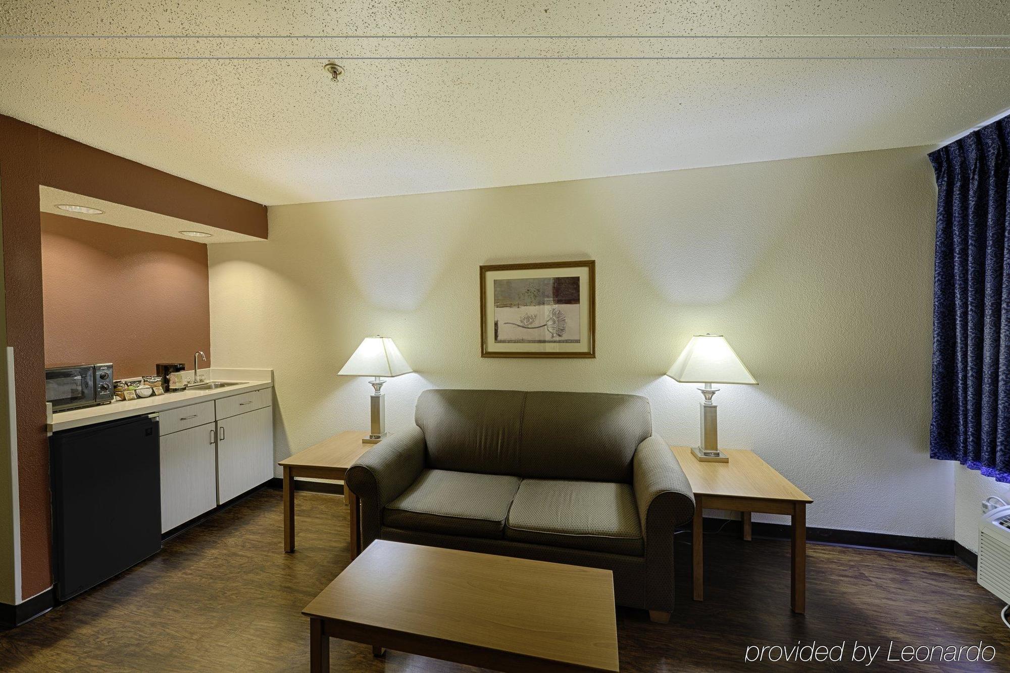 Red Roof Inn & Suites Savannah Airport Pooler Eksteriør billede